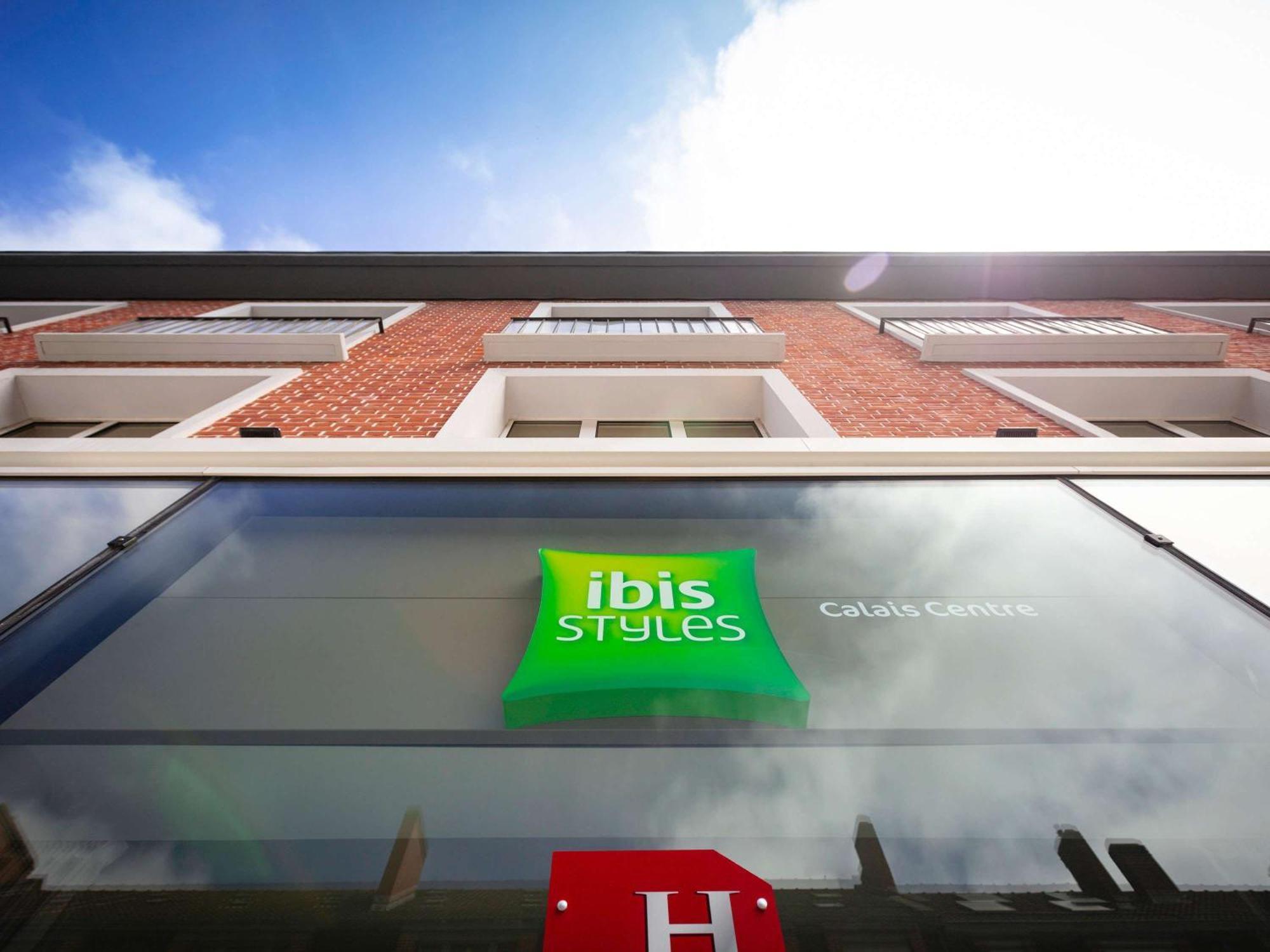 Ibis Styles Calais Centre Hotel Exterior foto