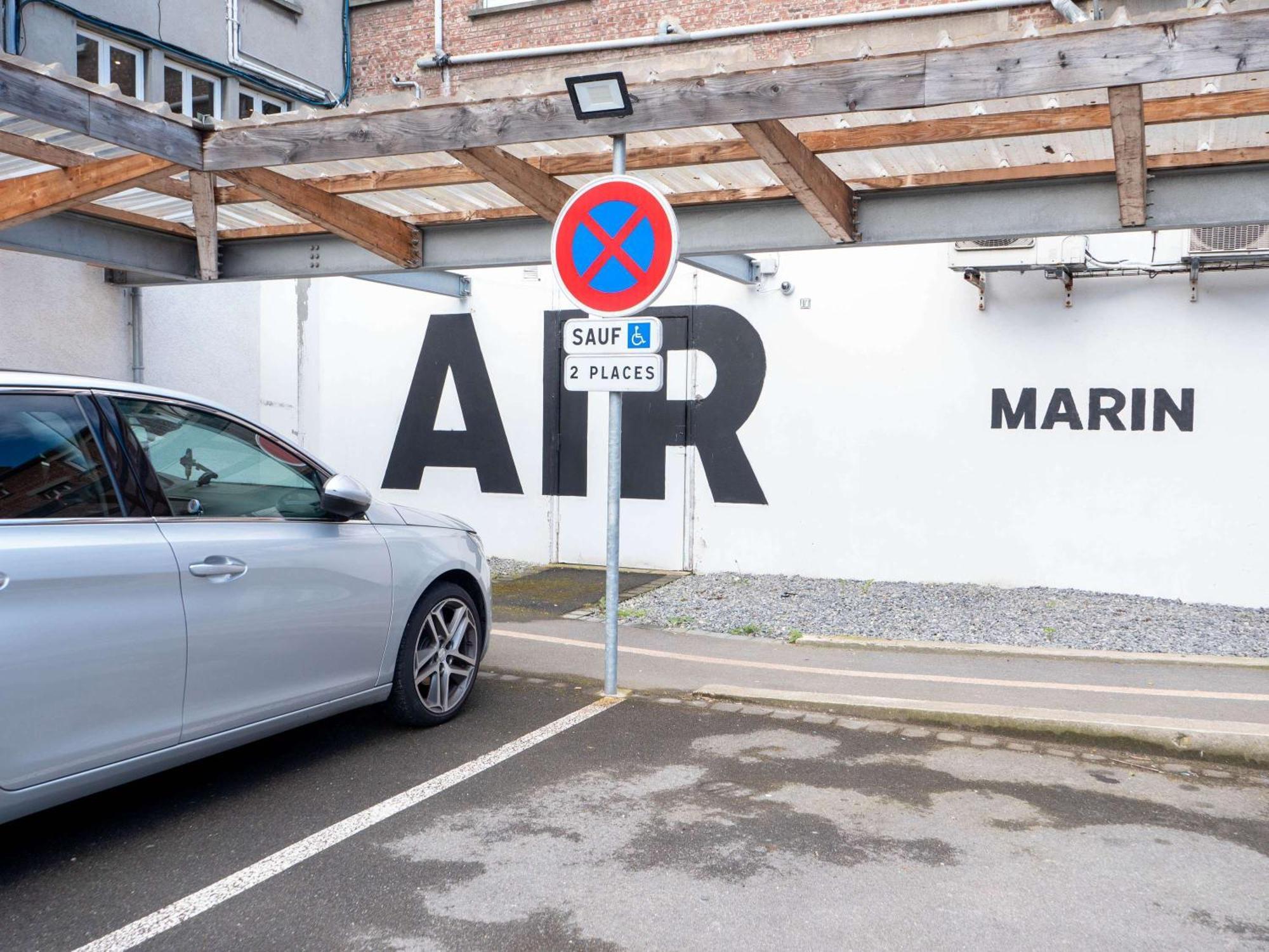 Ibis Styles Calais Centre Hotel Exterior foto